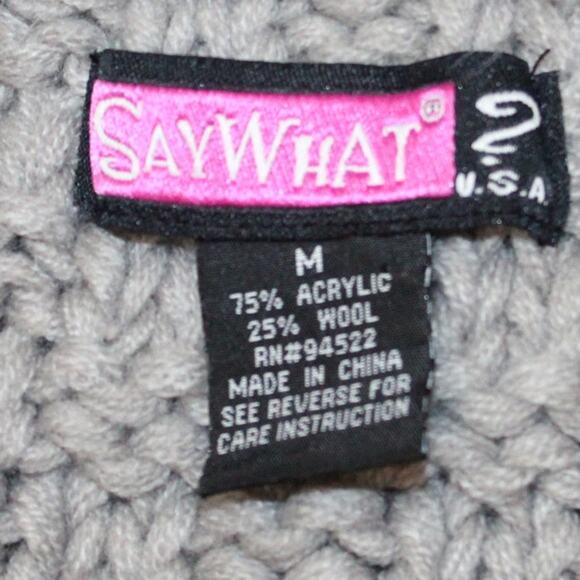 Say What? Women’s Gray Faux Fur Collar‎ Cropped Knit Cardigan Jacket Size Medium - Picture 4 of 9